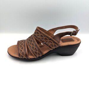 Clarks Artisan Leather Sandals Brown Comfort Celtic Weave Slingback Sz 10 NARROW